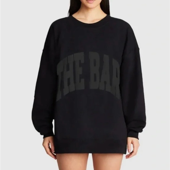 NEW The Bar Varsity Sweatshirt in Black Size Large - Picture 1 of 4
